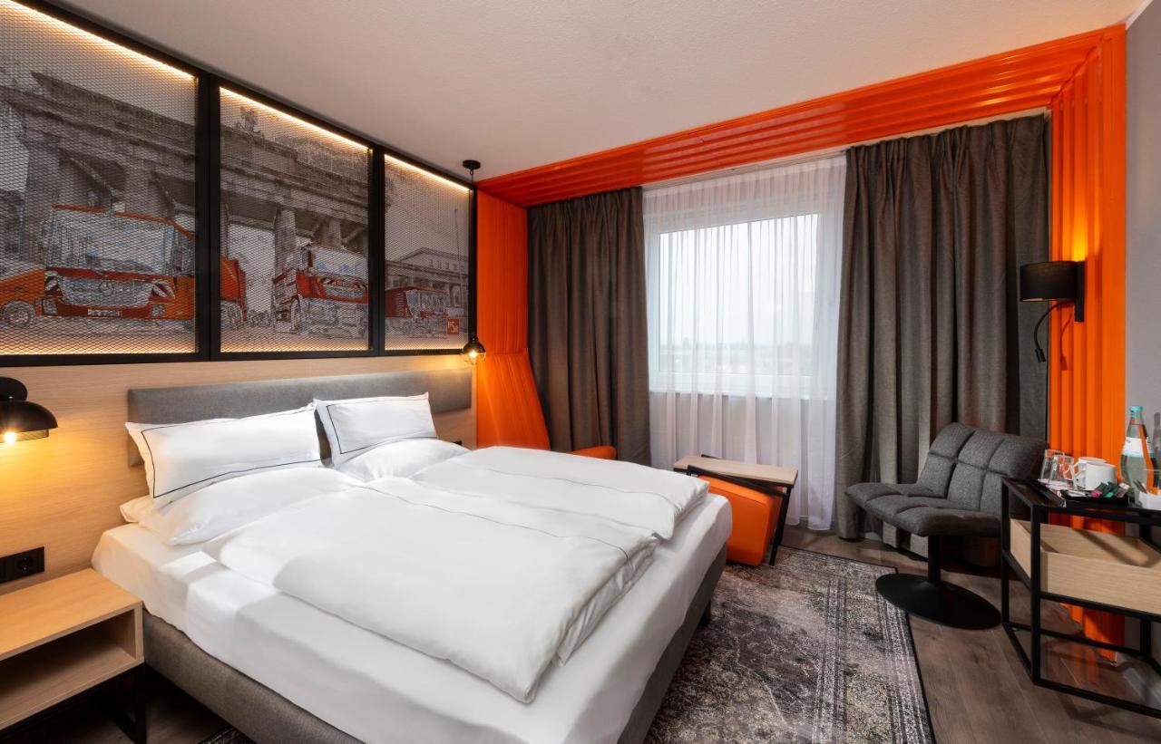 Готель Ibis Styles Berlin Treptow Екстер'єр фото