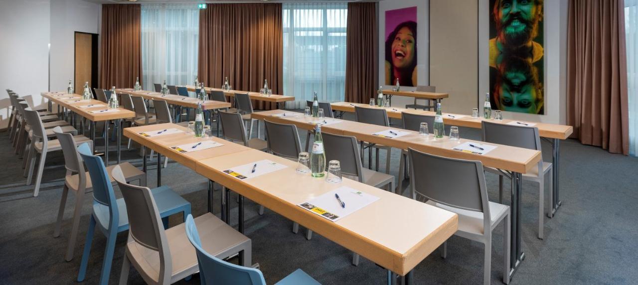 Готель Ibis Styles Berlin Treptow Екстер'єр фото