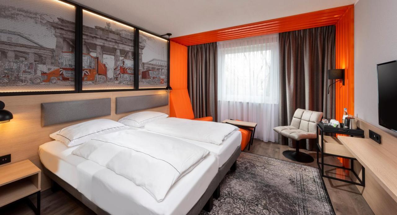Готель Ibis Styles Berlin Treptow Екстер'єр фото
